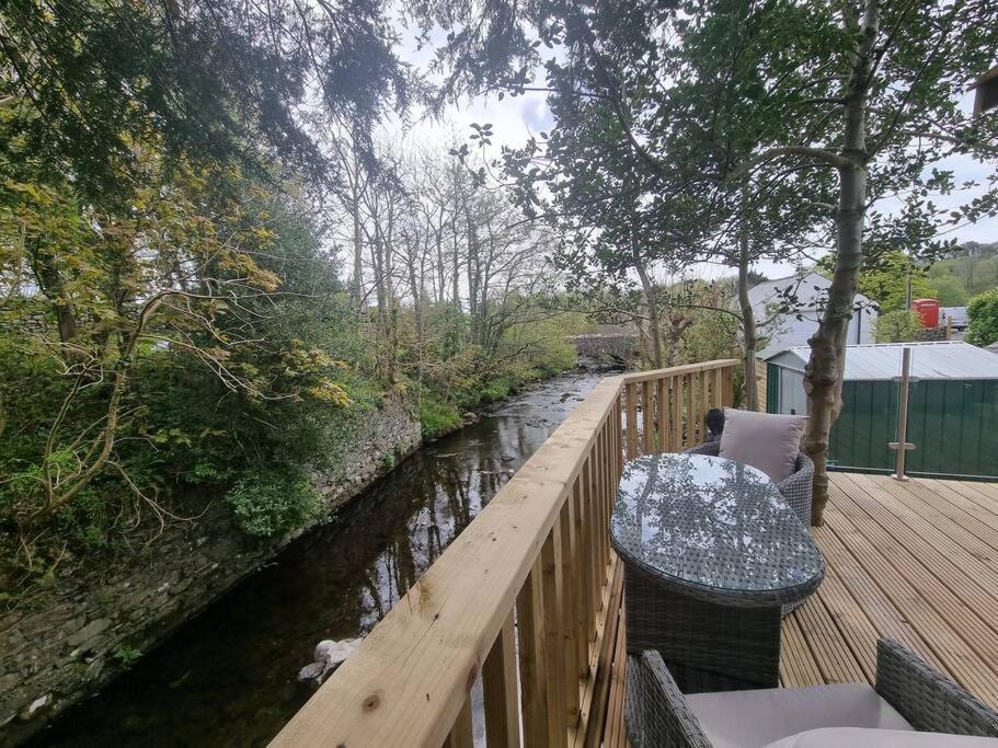 Luxurious Cottage With Hot Tub, Lake District Duddon Exterior foto
