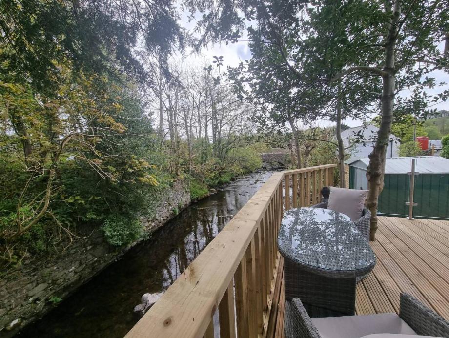 Luxurious Cottage With Hot Tub, Lake District Duddon Exterior foto