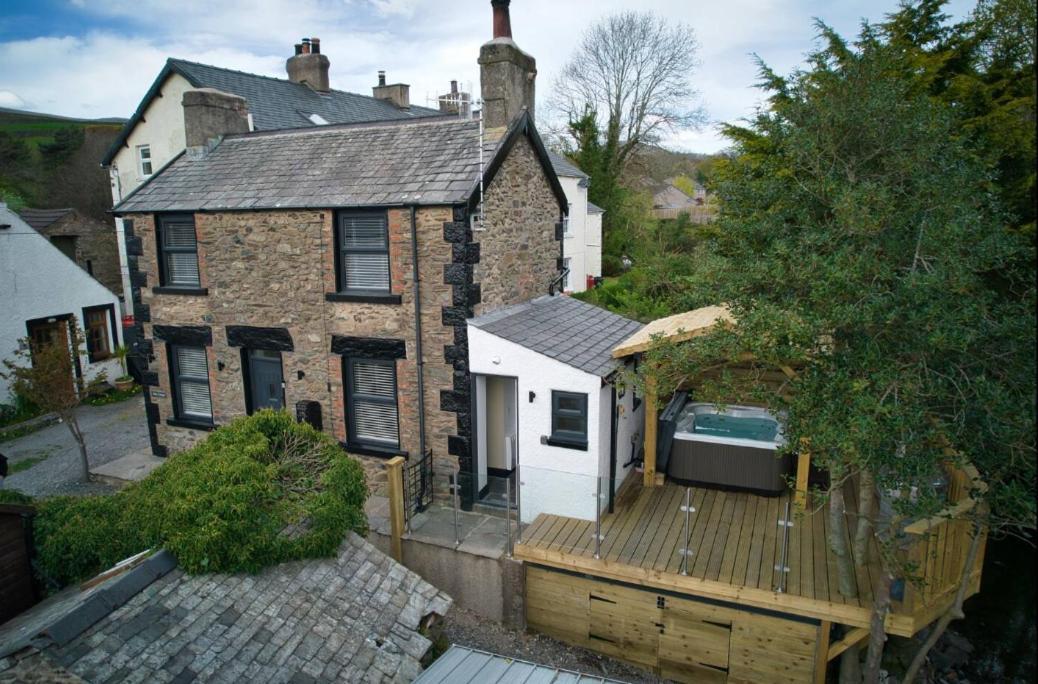 Luxurious Cottage With Hot Tub, Lake District Duddon Exterior foto